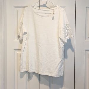 Loft tee women’s size large